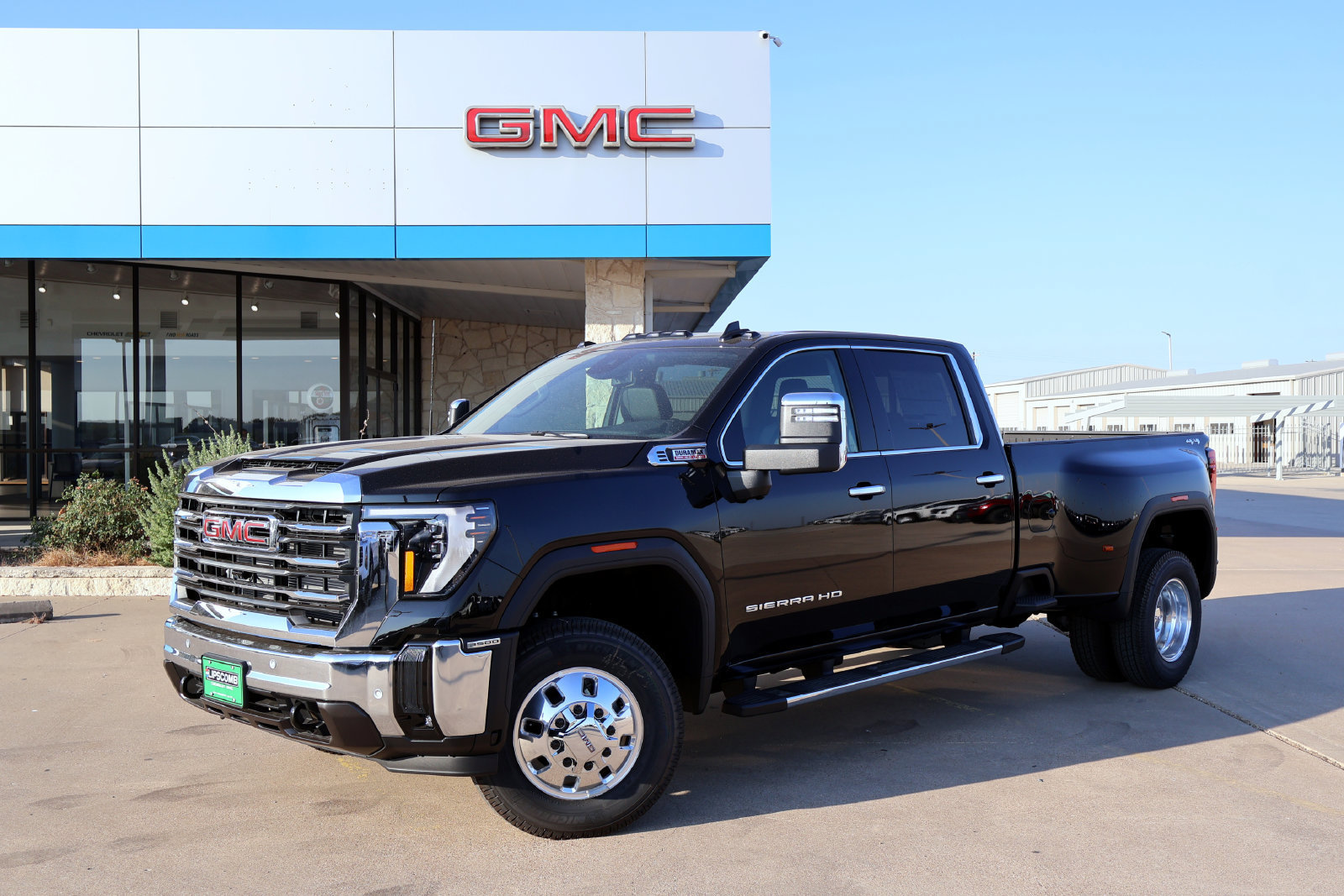 New 2026 GMC Sierra 3500 SLT w/ SLT Convenience Package AWD/4WD image 1