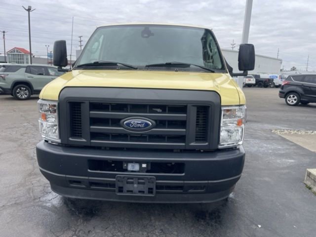Used 2021 Ford E-450 and Econoline 450 Super Duty RWD image 2