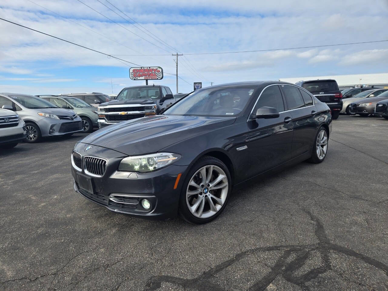Used 2015 BMW 535i xDrive Sedan AWD/4WD image 2