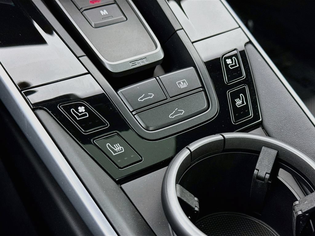 Certified 2026 Porsche 911 Carrera S RWD image 22