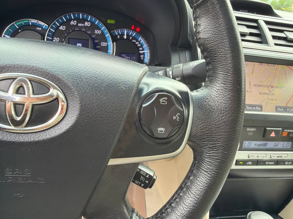 Used 2012 Toyota Camry XLE w/ Leather Pkg FWD image 17