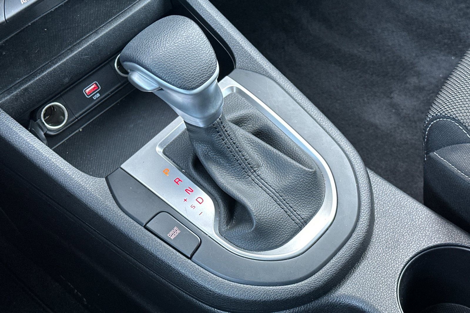 Used 2023 Kia Forte LXS w/ LXS Technology Package image 18