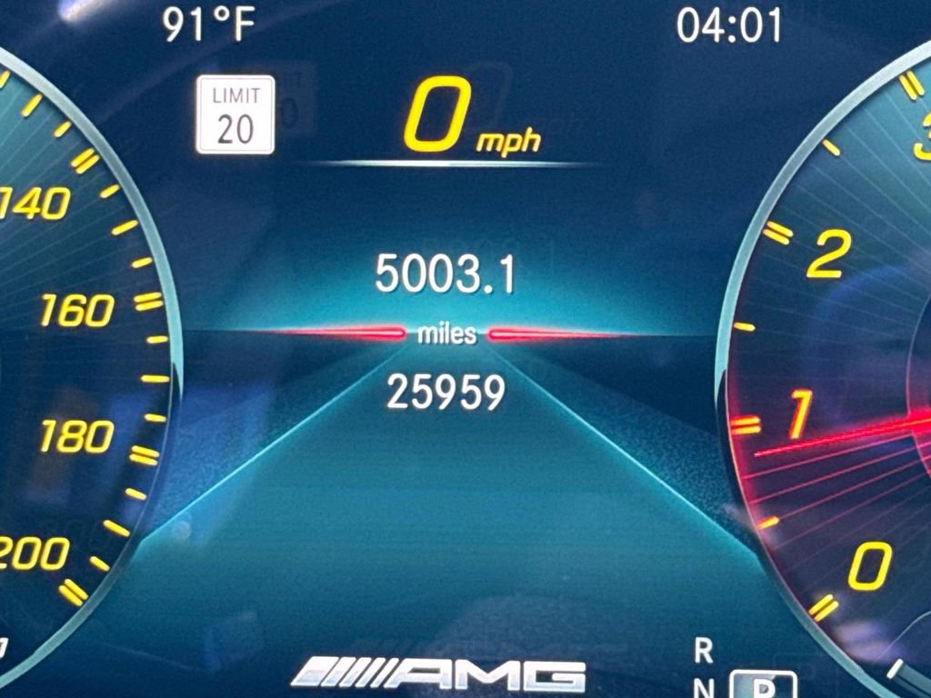 Used 2022 Mercedes-Benz AMG GT 43 image 2