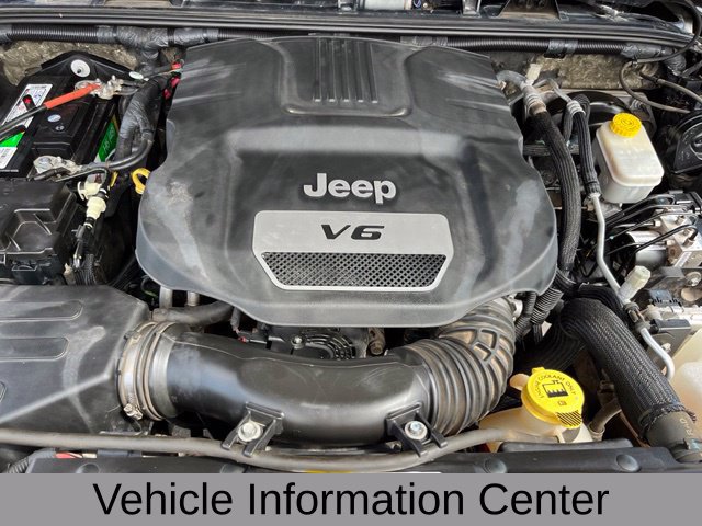 Used 2015 Jeep Wrangler Unlimited Rubicon AWD/4WD image 26