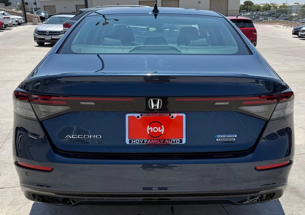 Used 2024 Honda Accord Touring image 8