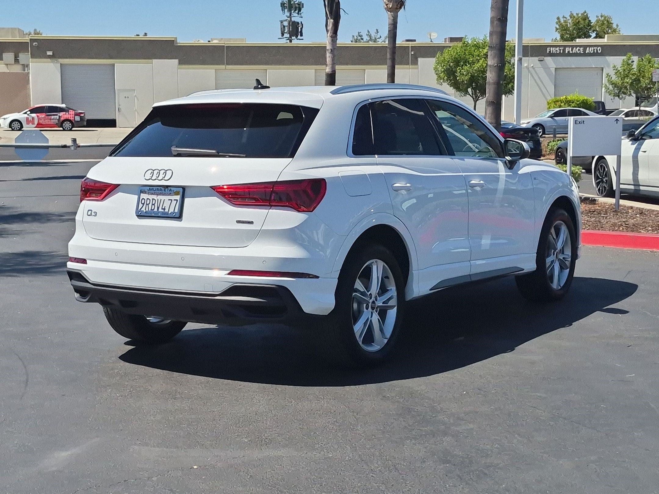Used 2024 Audi Q3 2.0T Premium Plus w/ Premium Plus Package AWD/4WD image 10
