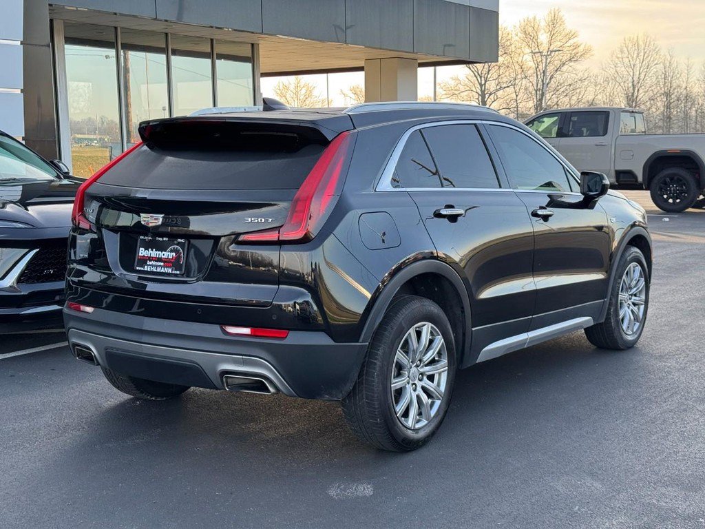 Used 2023 Cadillac XT4 Premium Luxury AWD/4WD image 4