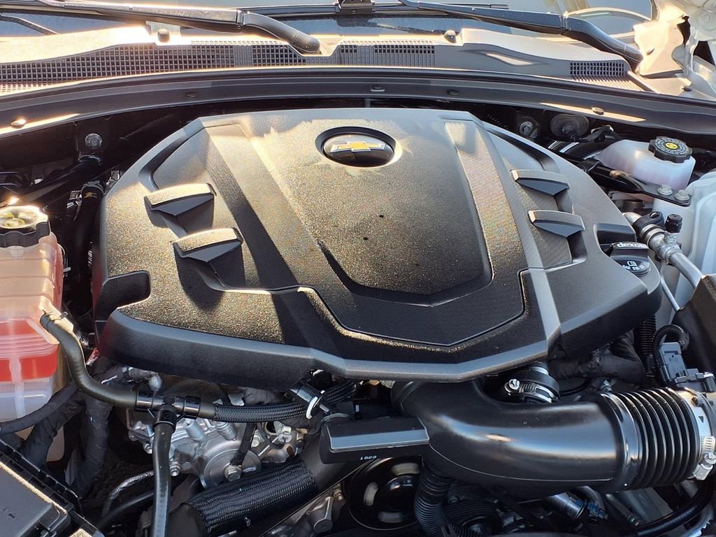 Used 2023 Chevrolet Camaro LT w/ RS Package image 16