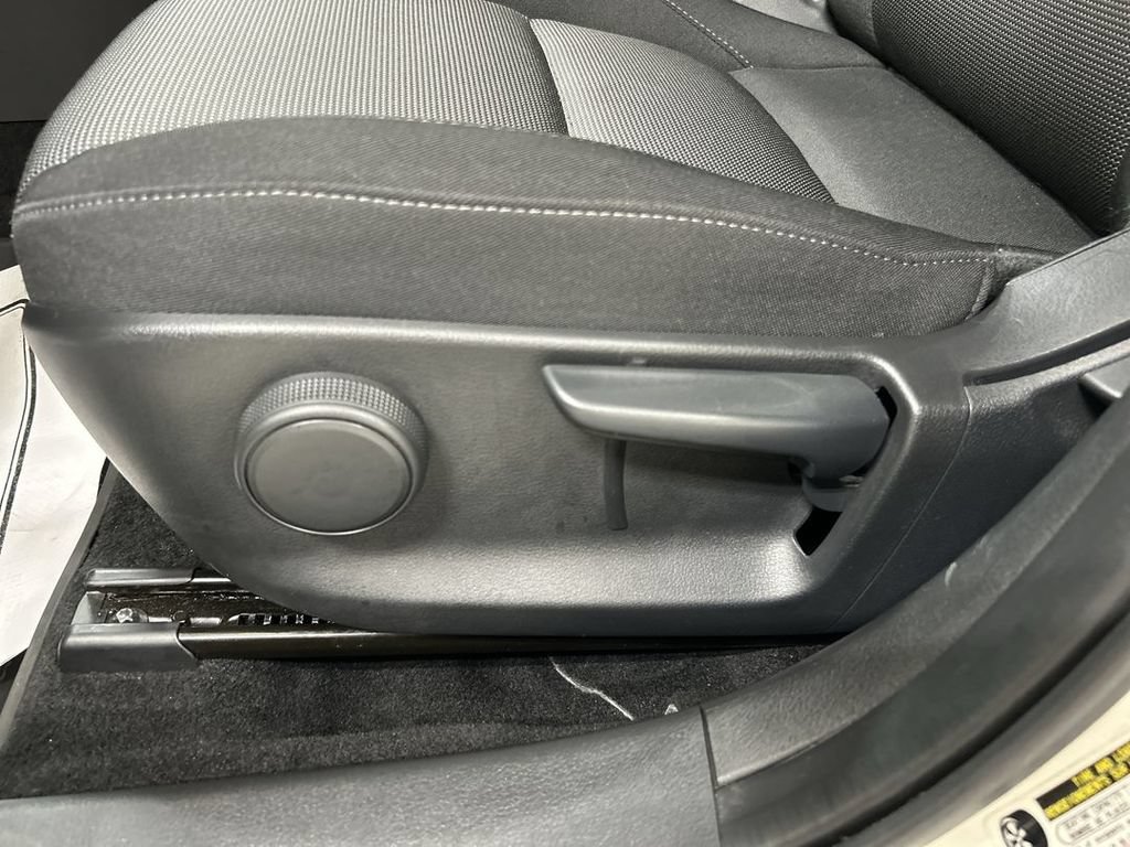 Certified 2025 MAZDA CX-30 AWD 2.5 S image 10