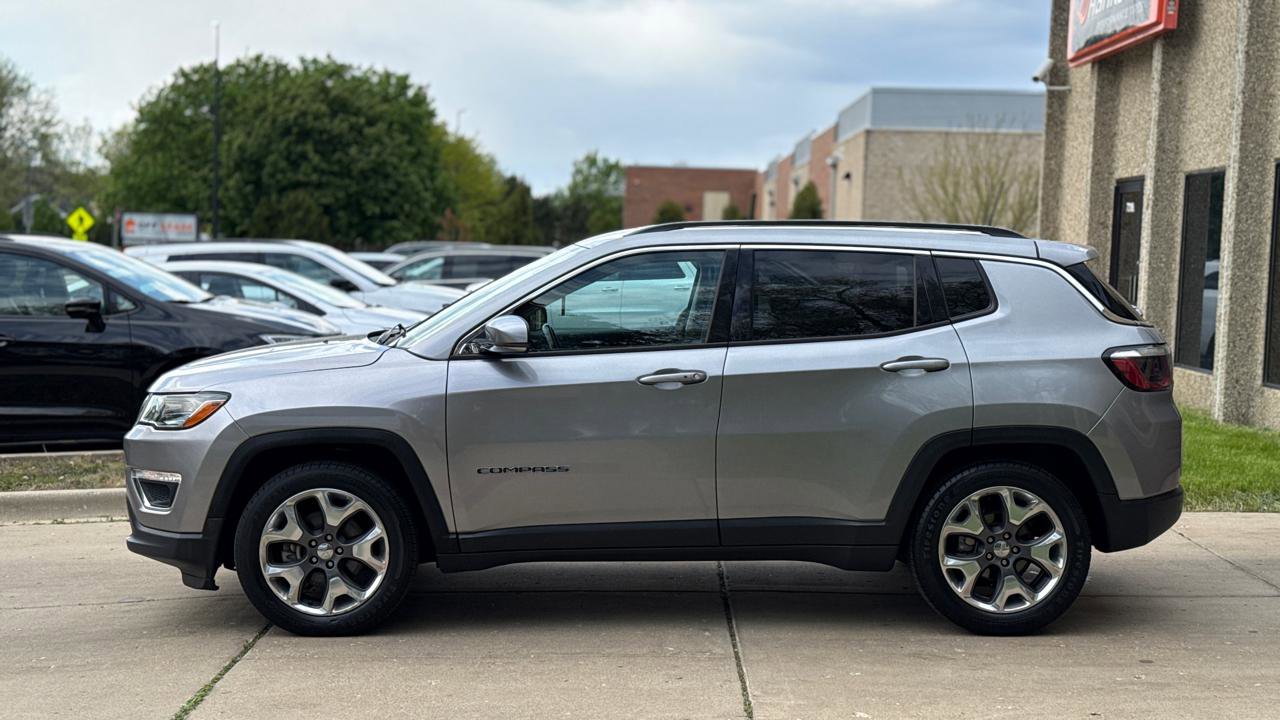 Used 2021 Jeep Compass Limited FWD image 3