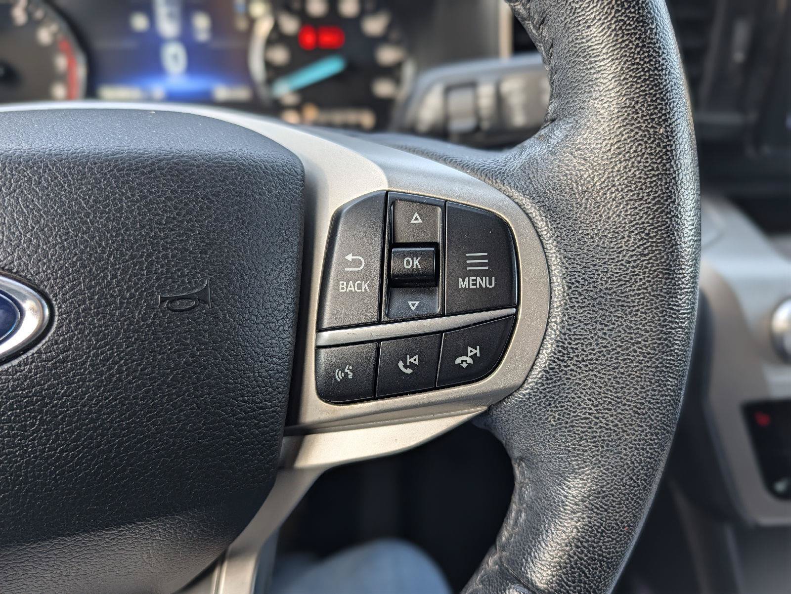 Used 2021 Ford Explorer XLT w/ Equipment Group 202A AWD/4WD image 21