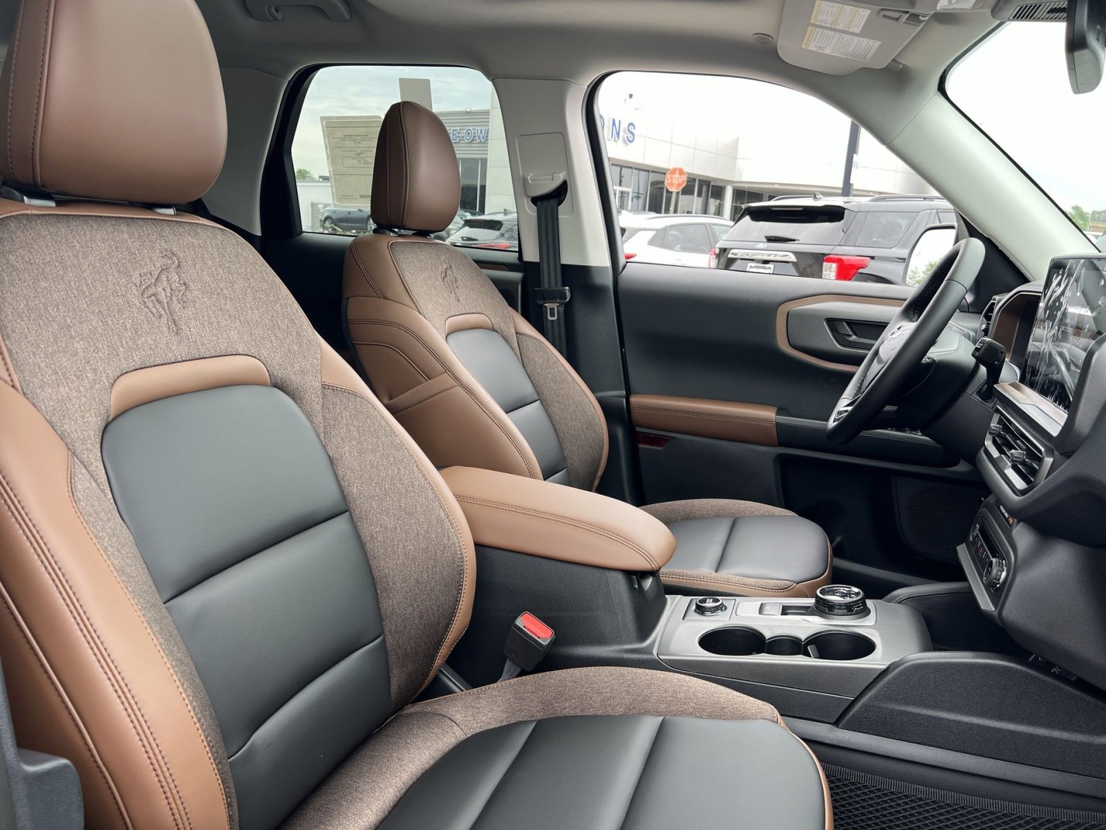 New 2026 Ford Bronco Sport Outer Banks w/ Outer Banks Tech Package+ AWD/4WD image 26