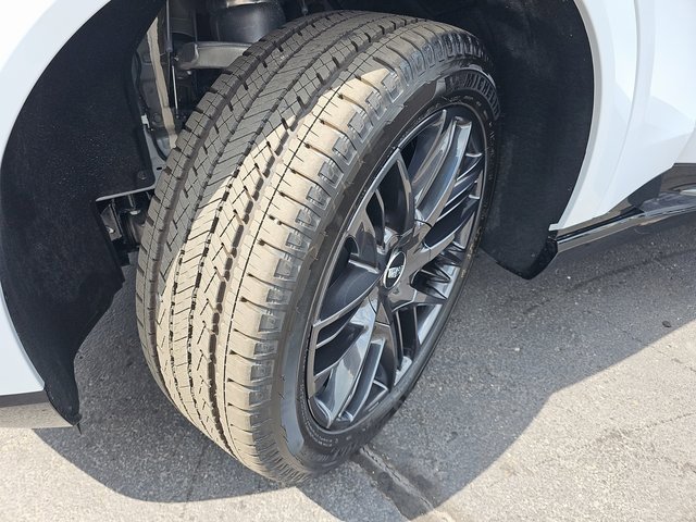 New 2026 Cadillac Escalade IQL Sport 1 w/ LPO, ONYX Package image 33