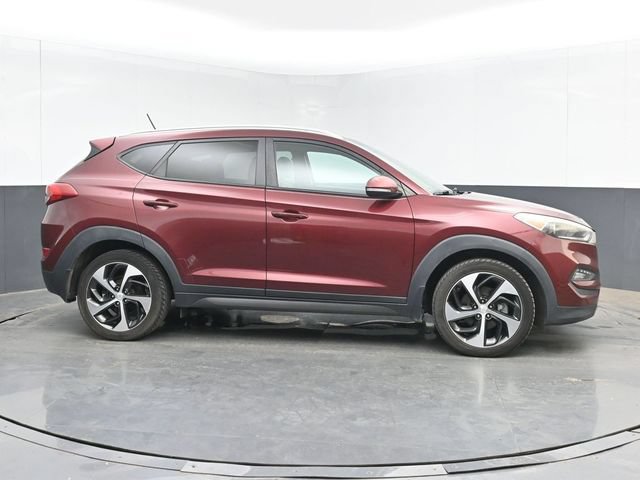 Used 2016 Hyundai Tucson Sport AWD/4WD image 11