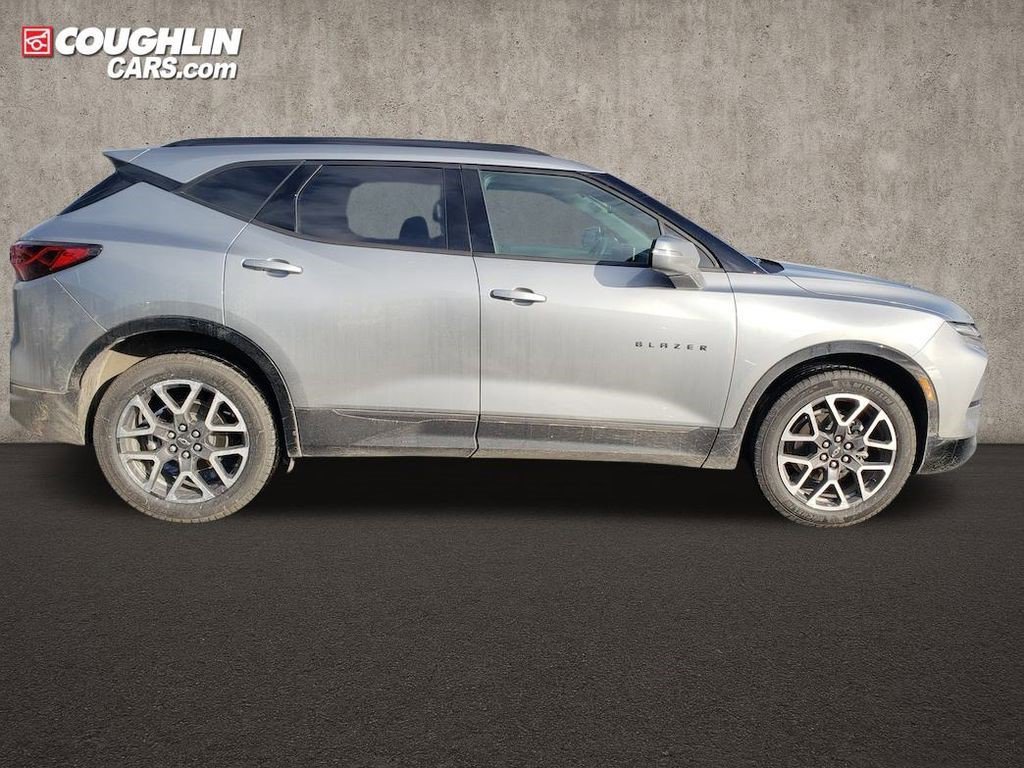 Certified 2024 Chevrolet Blazer RS image 16
