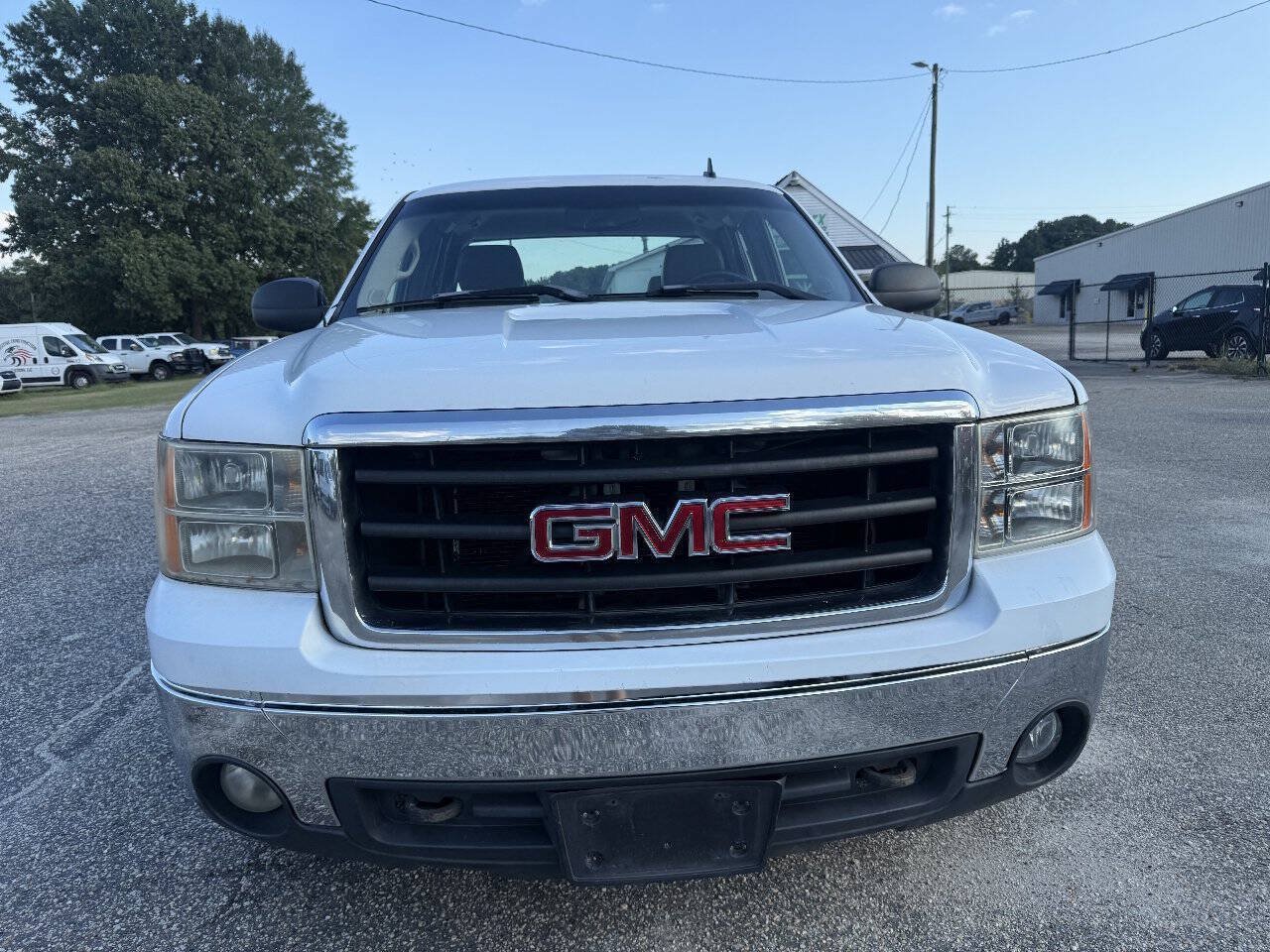 Used 2007 GMC Sierra 1500 W/T RWD image 8