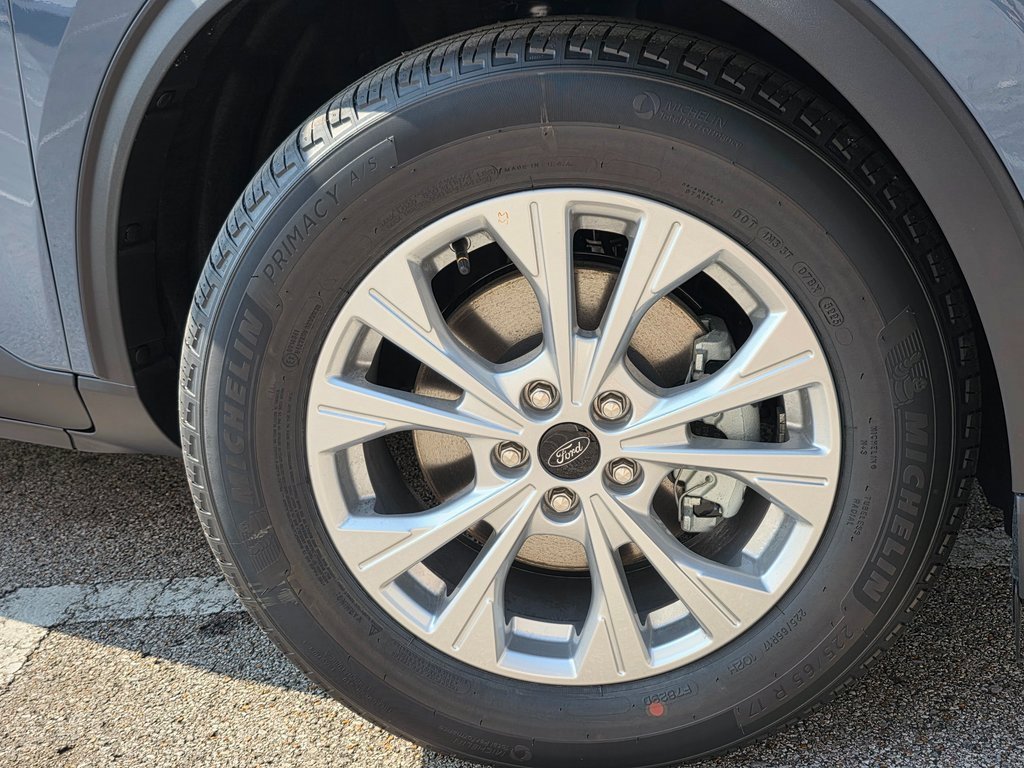 New 2025 Ford Escape Active image 12