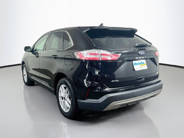 Used 2024 Ford Edge SEL AWD/4WD image 7
