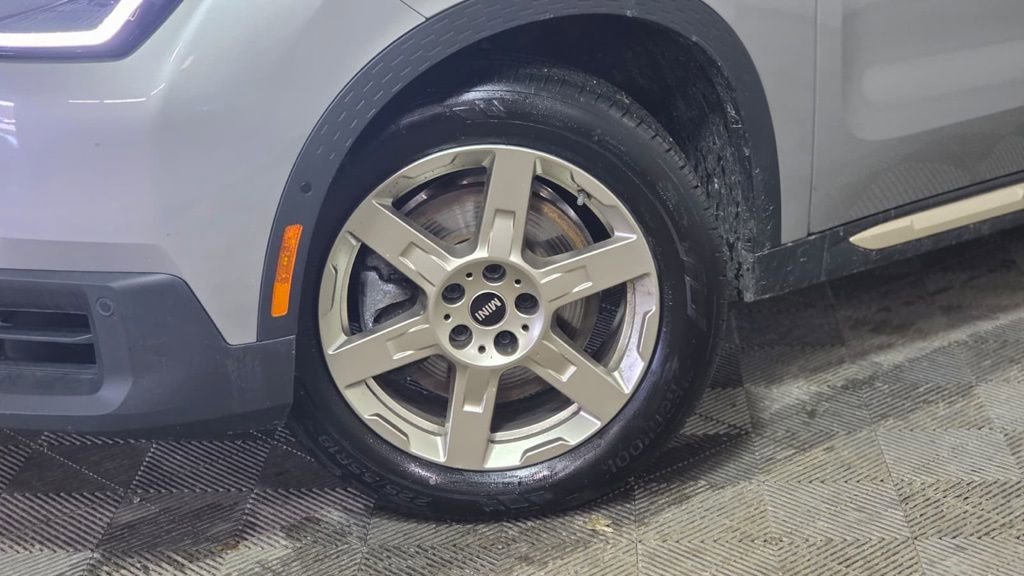 Used 2025 MINI Cooper Countryman S image 2