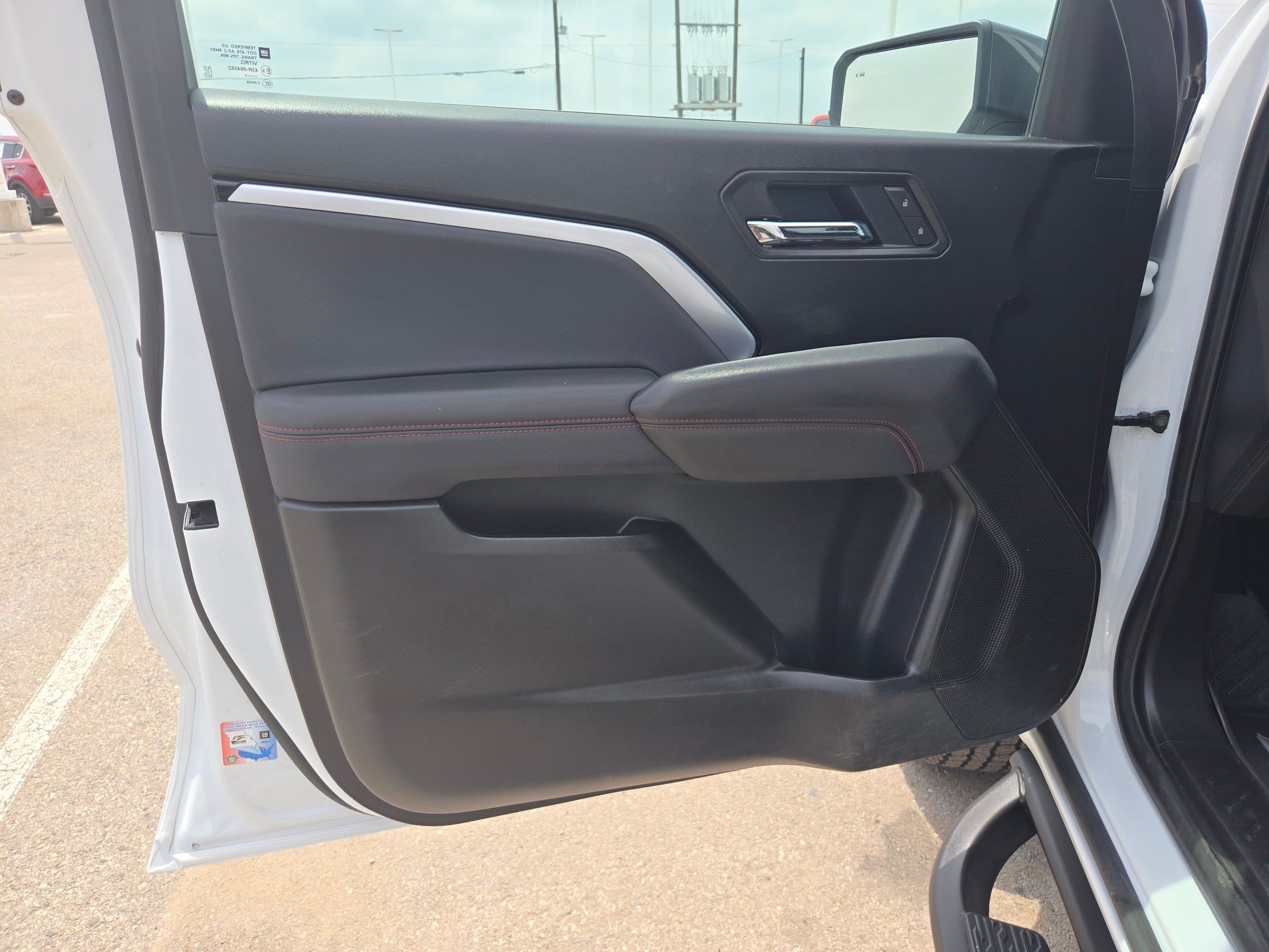 Certified 2025 Chevrolet Colorado Z71 AWD/4WD image 12