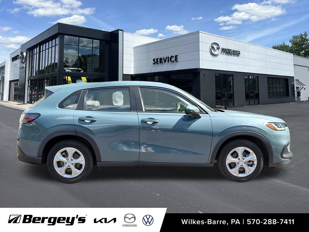 Used 2024 Honda HR-V LX image 5