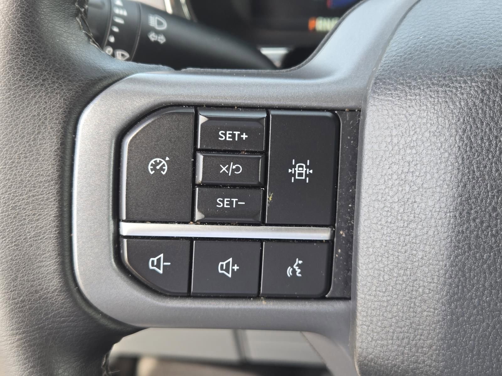 Used 2023 Ford F150 Lightning XLT image 19