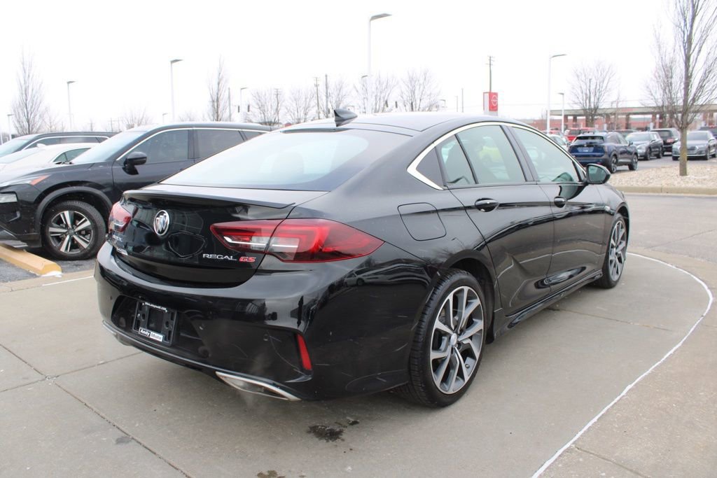 Used 2018 Buick Regal GS w/ Driver Confidence Package #2 image 7