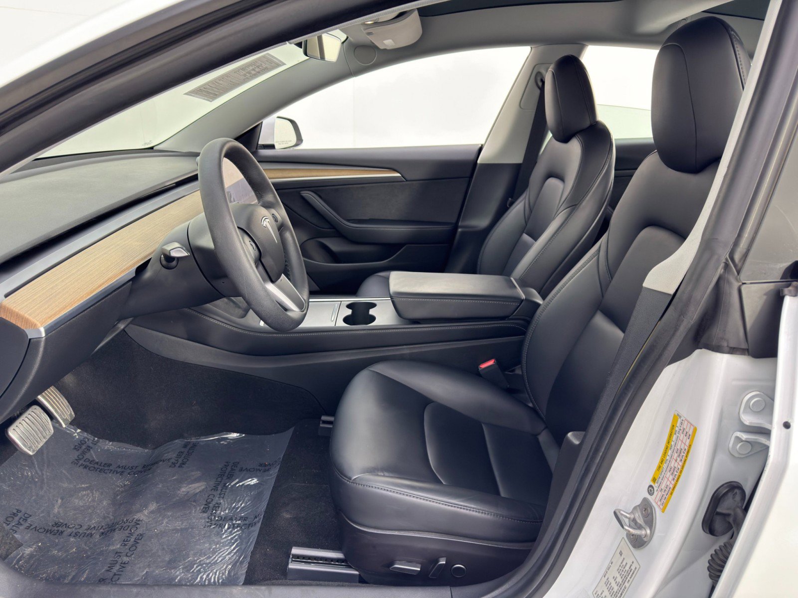 Used 2021 Tesla Model 3 Standard Range Plus image 17