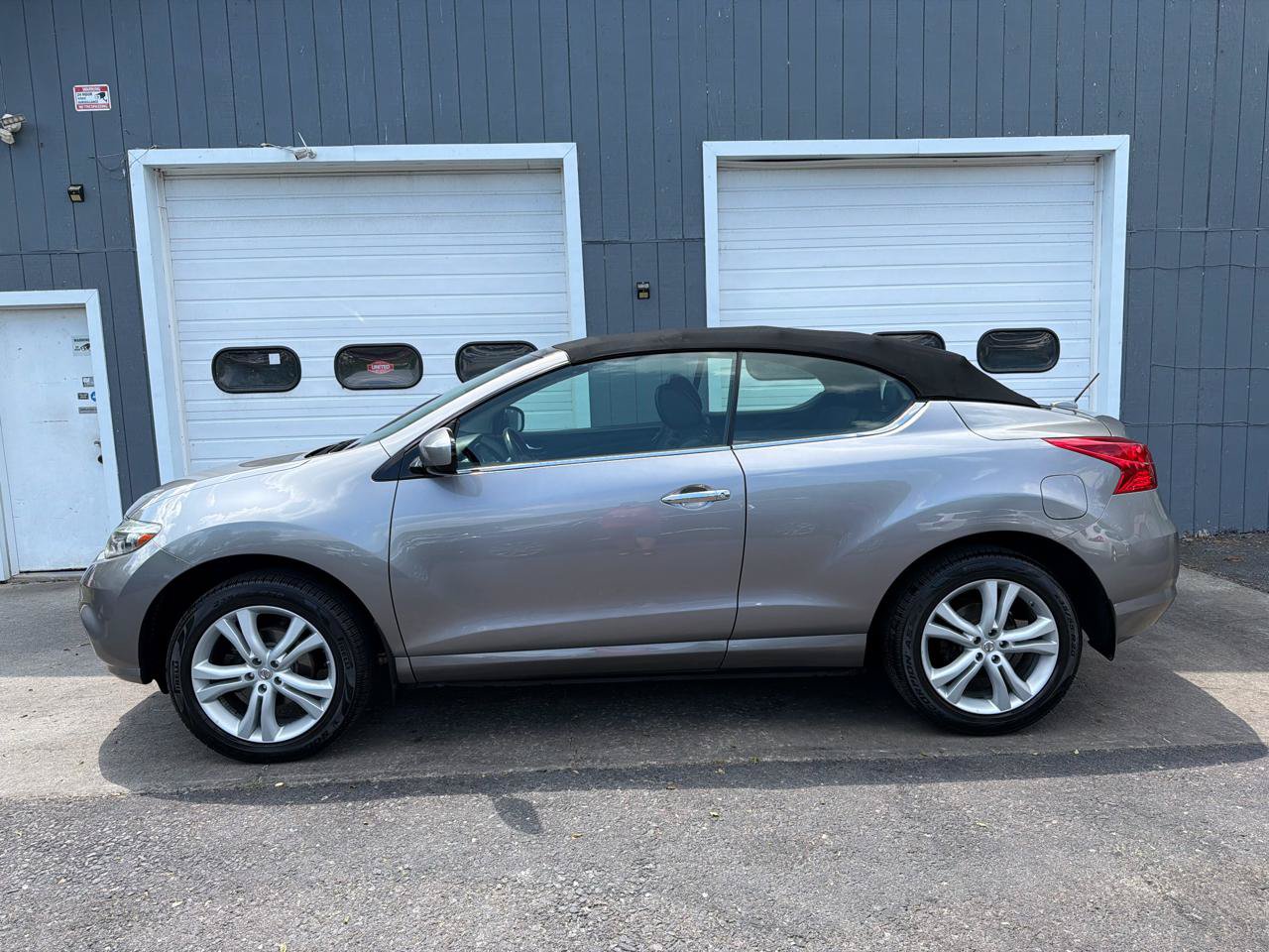 Used 2011 Nissan Murano AWD/4WD image 10