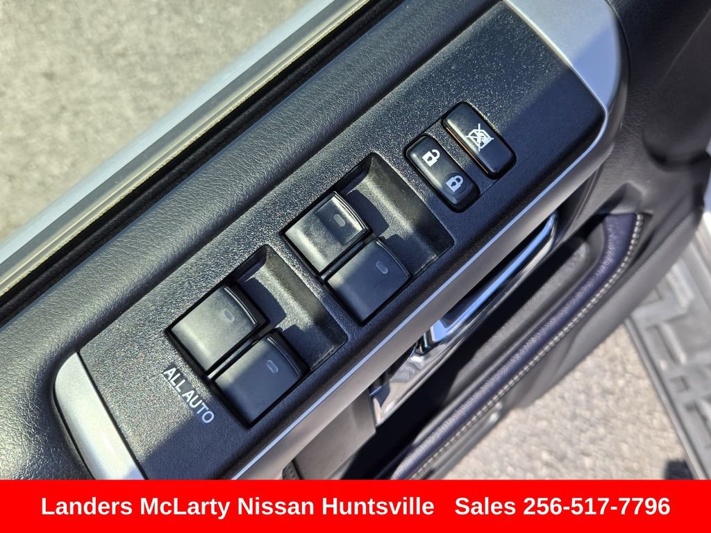 Used 2024 Toyota 4Runner SR5 AWD/4WD image 21