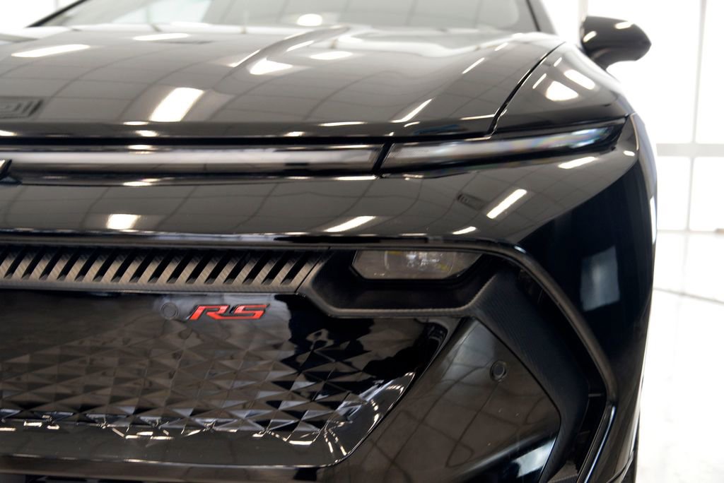 Used 2024 Chevrolet Equinox EV RS image 11