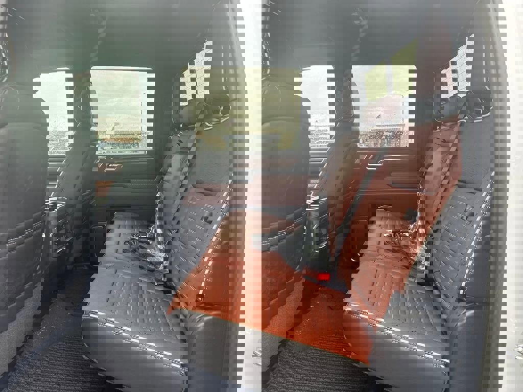 New 2026 GMC Sierra 2500 Denali Ultimate image 6