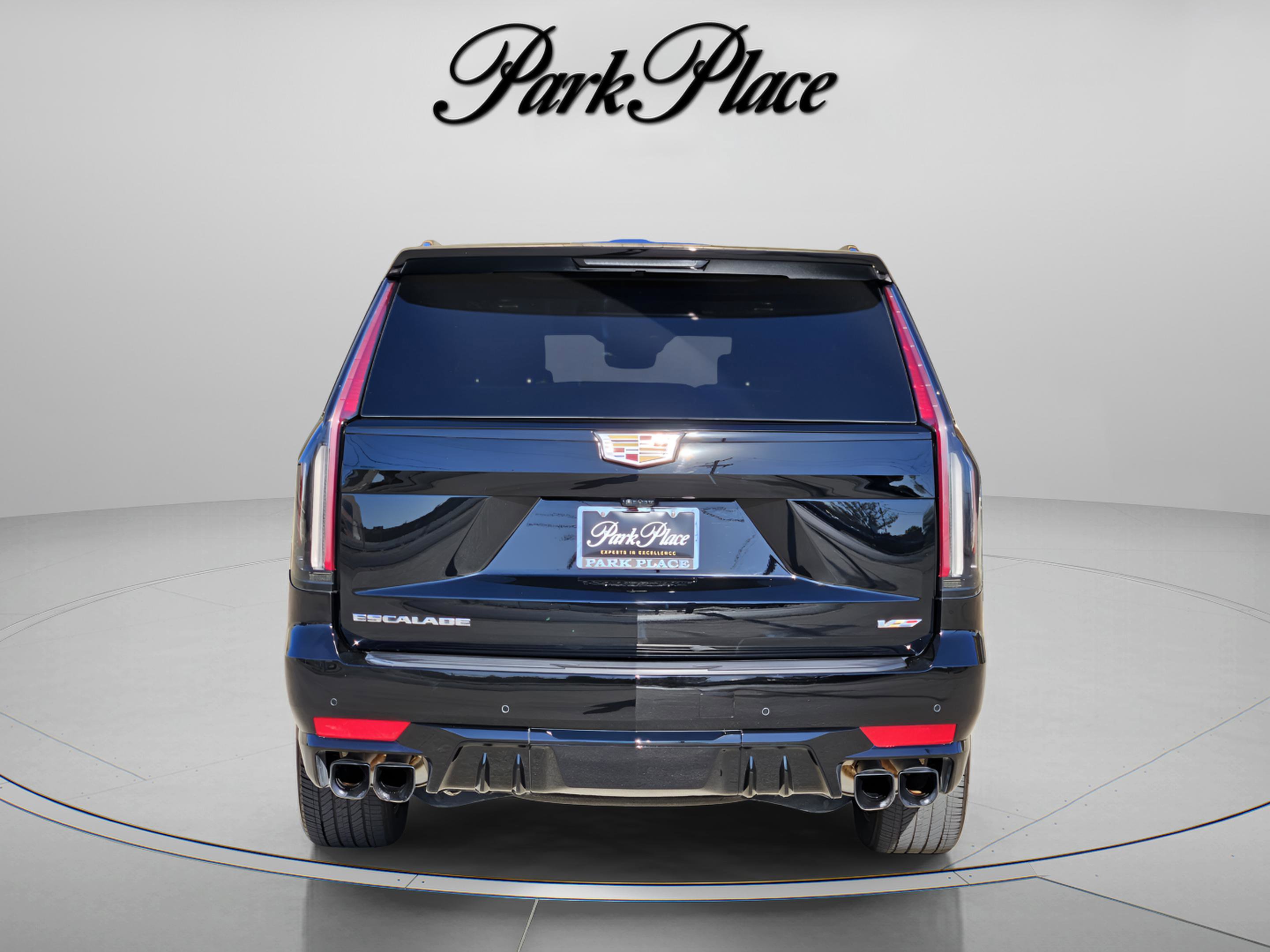 Used 2024 Cadillac Escalade V image 4