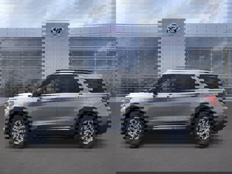 New 2025 Ford Explorer Active image 3