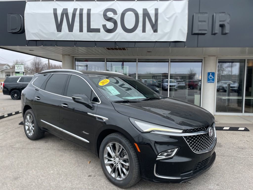 Used 2022 Buick Enclave Avenir w/ Avenir Technology Package image 1