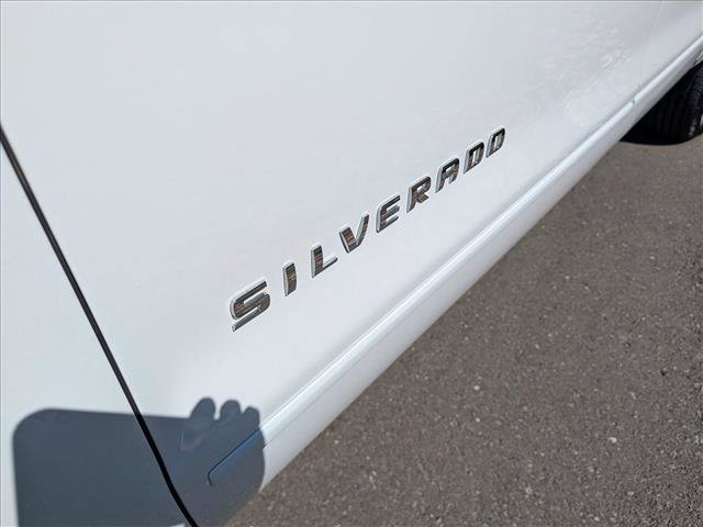 Used 2018 Chevrolet Silverado 1500 LT w/ All Star Edition AWD/4WD image 10