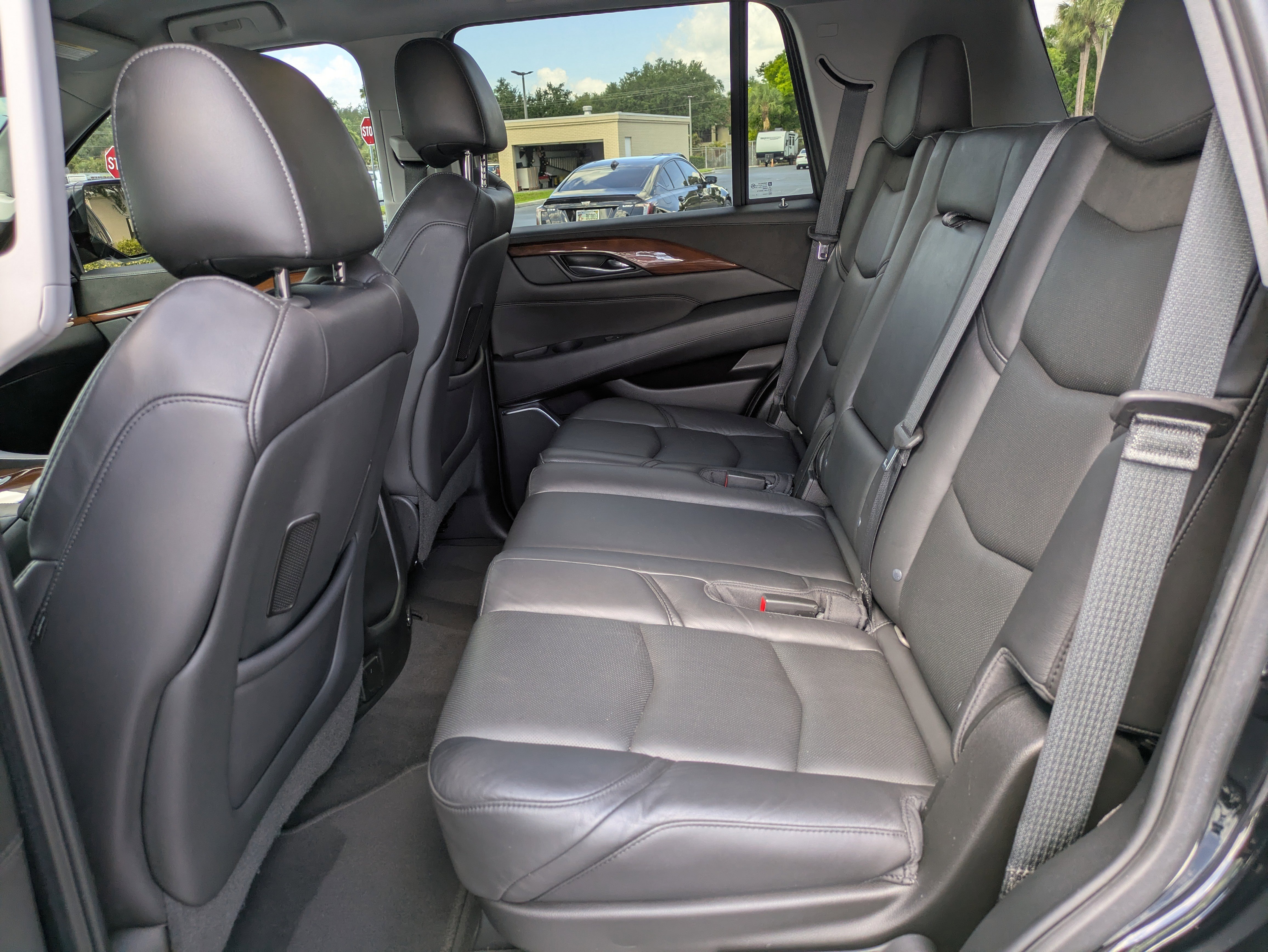 Used 2018 Cadillac Escalade 2WD image 13