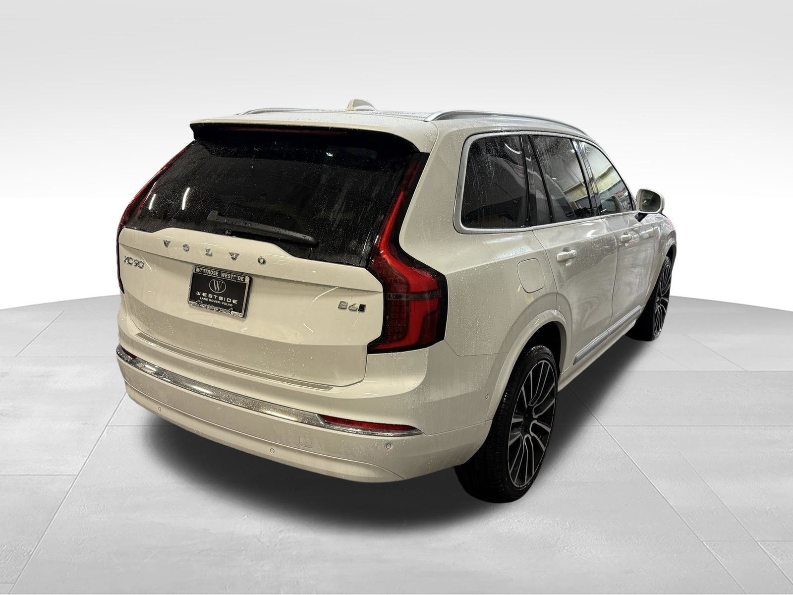New 2026 Volvo XC90 B6 Plus w/ Protection Package Premier AWD/4WD image 6