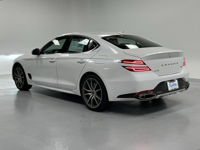 New 2025 Genesis G70 2.5T image 3
