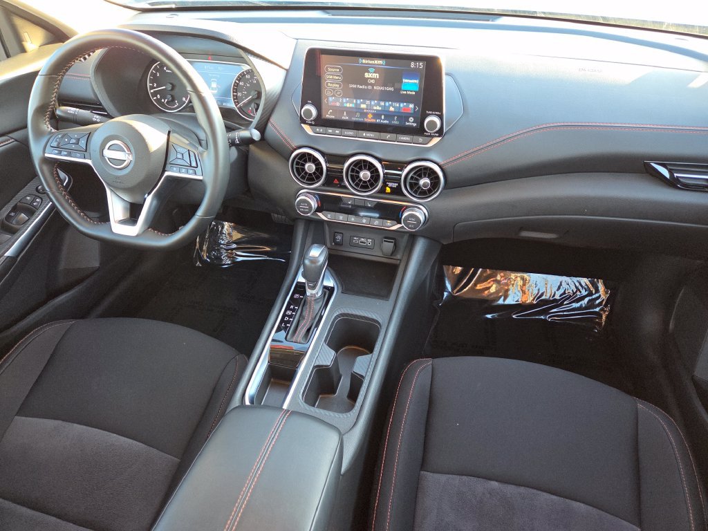 Certified 2025 Nissan Sentra SR FWD image 30