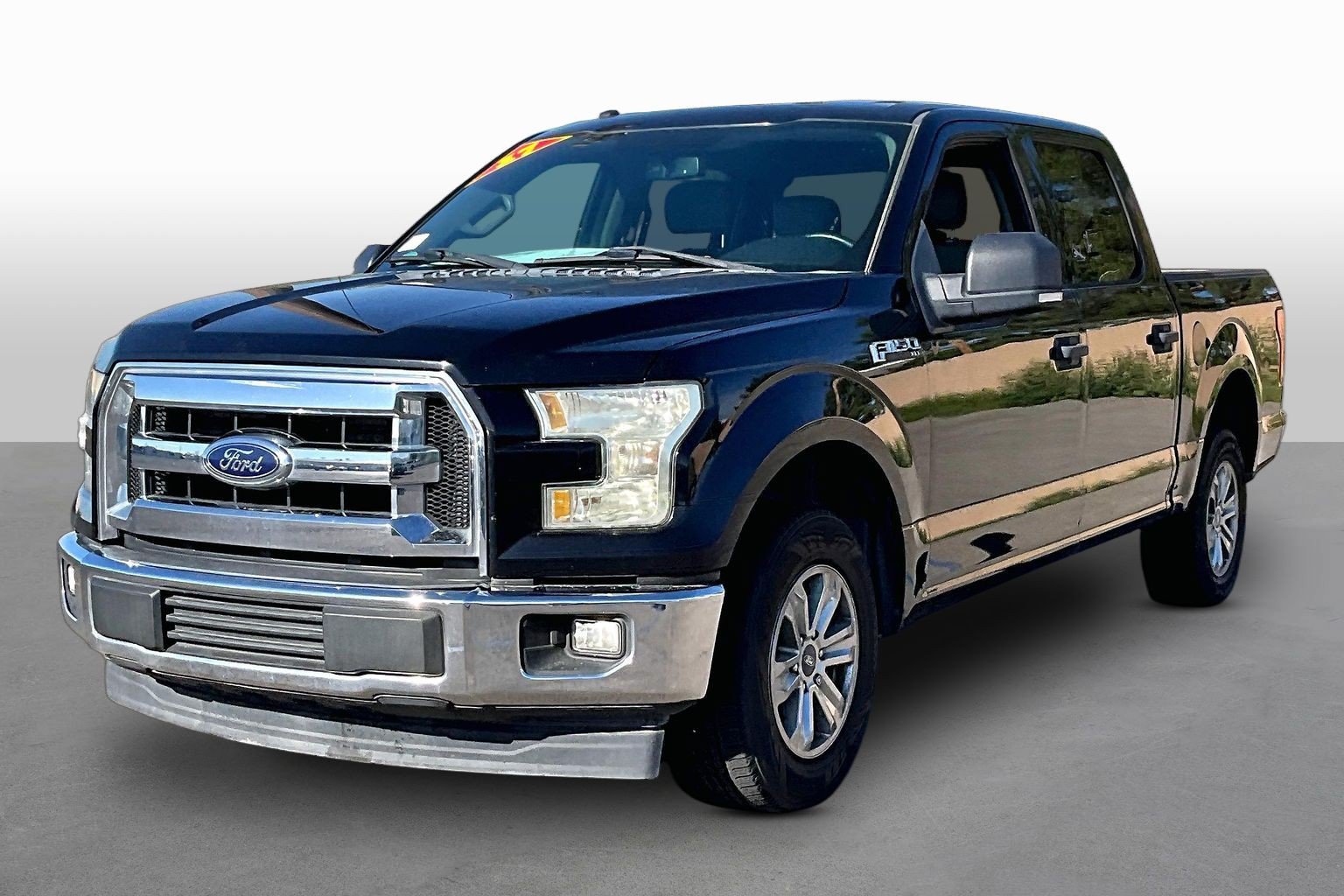 Used 2017 Ford F150 XLT w/ Equipment Group 301A Mid RWD image 1