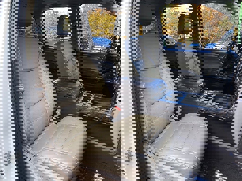 Used 2016 GMC Sierra 2500 Denali w/ Duramax Plus Package image 36