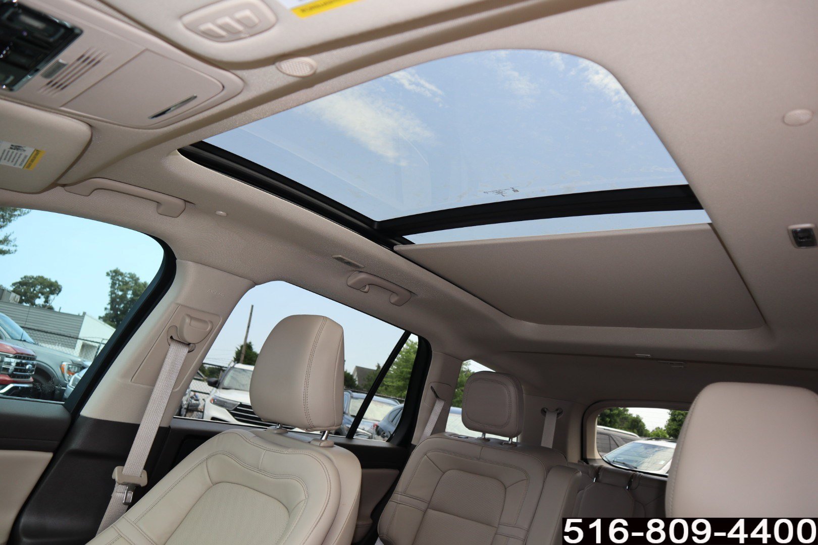 Used 2023 Lincoln Aviator Reserve w/ Elements Package Plus AWD/4WD image 16