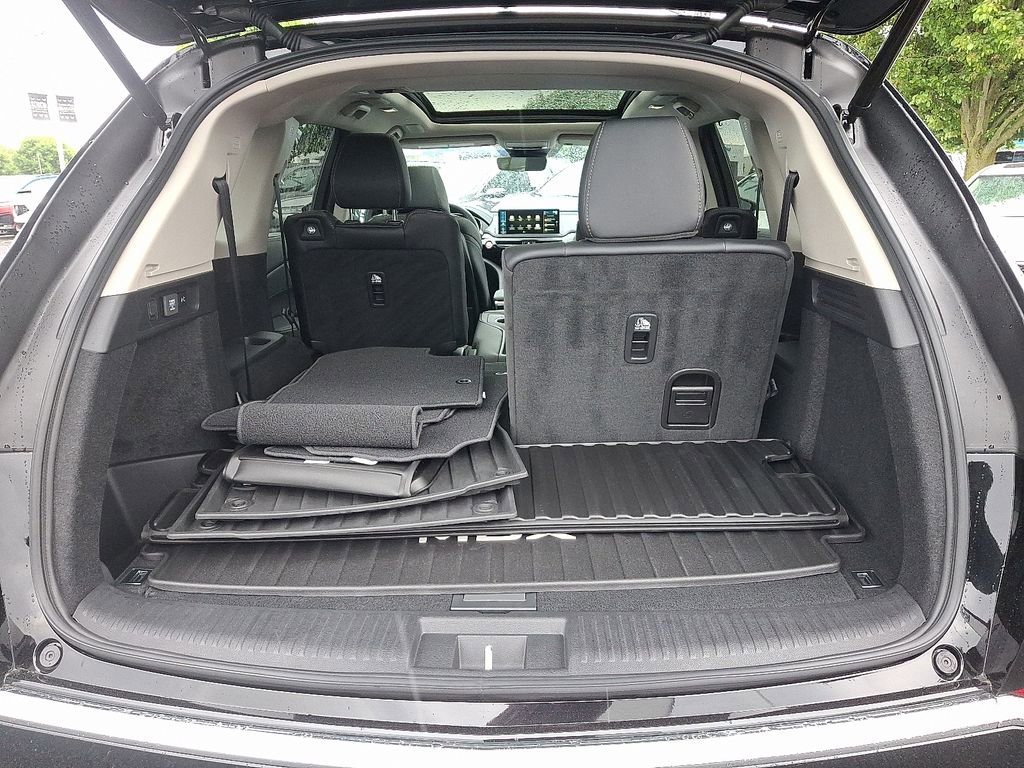 Certified 2026 Acura MDX FWD w/ Technology Package image 31