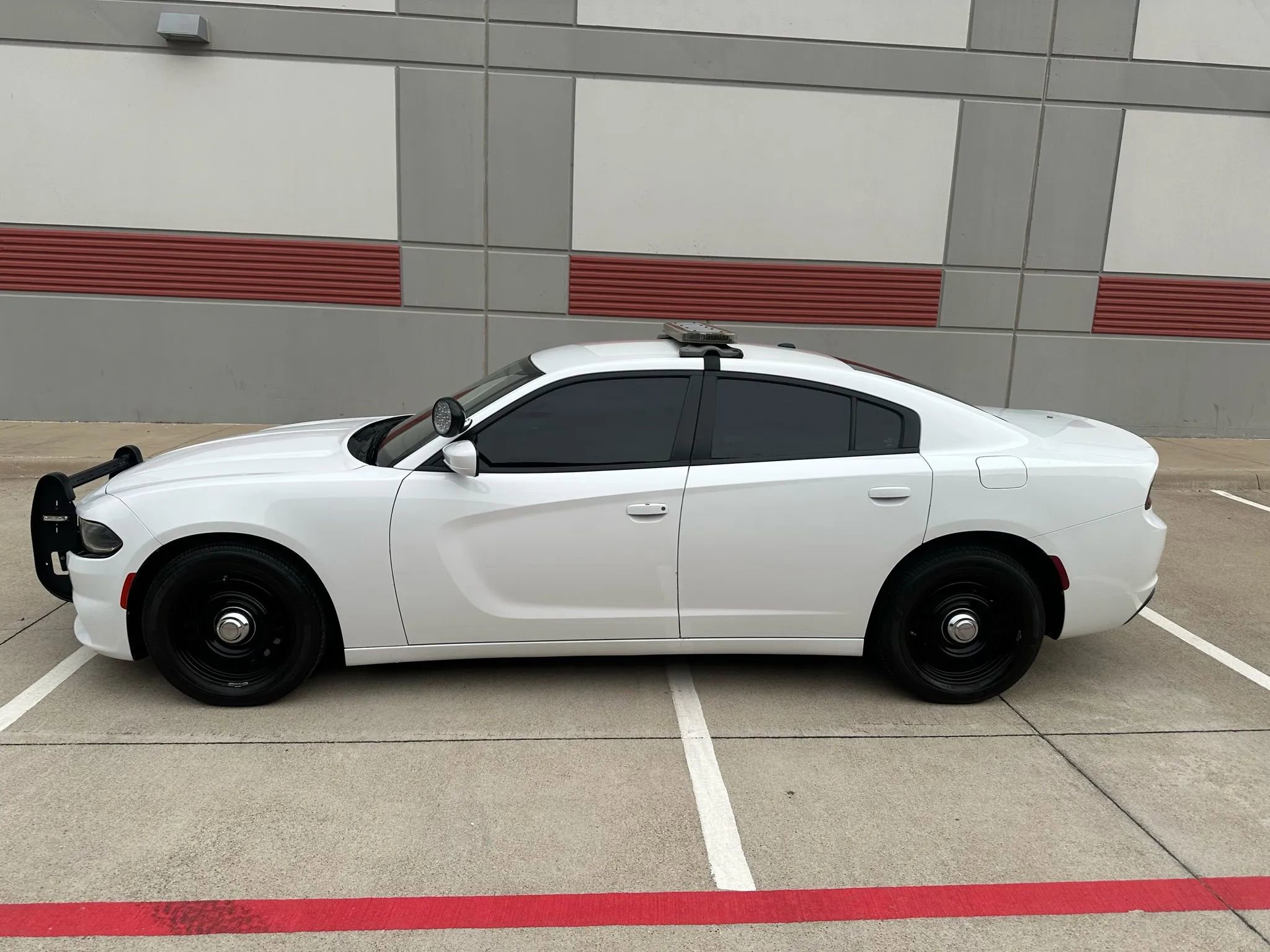 Used 2019 Dodge Charger Police w/ Fleet Safety Group image 2