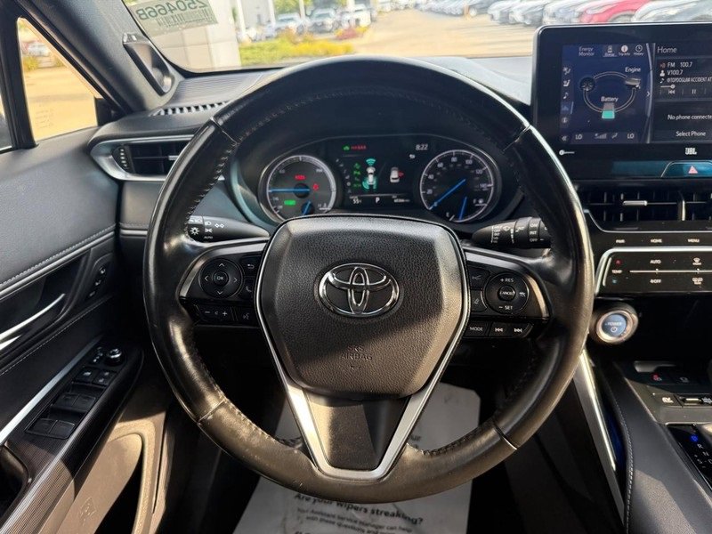 Used 2021 Toyota Venza XLE w/ Softex Package image 14