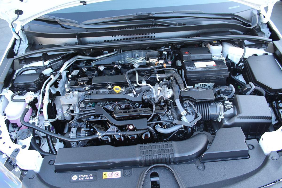 Used 2022 Toyota Corolla SE w/ Carpet Mat Package (TMS) FWD image 29