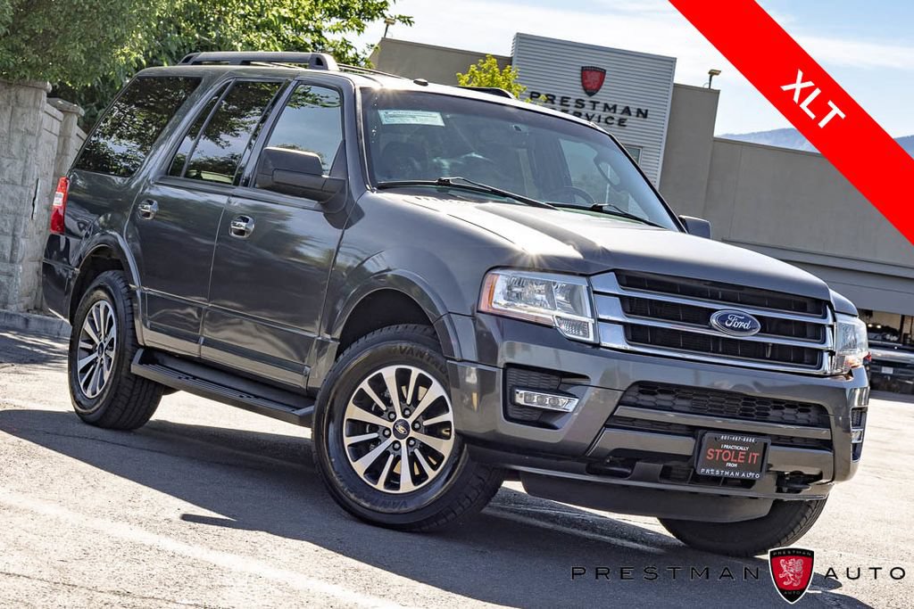Used 2017 Ford Expedition XLT AWD/4WD image 1