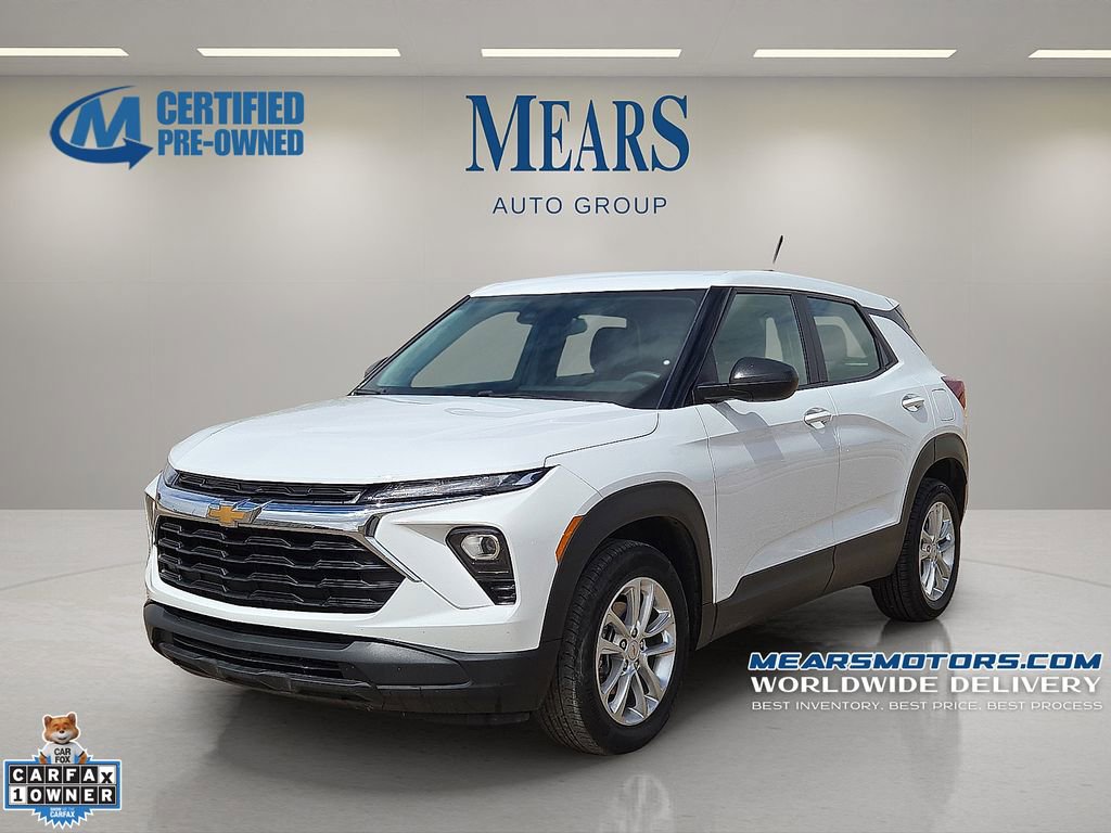Used 2024 Chevrolet TrailBlazer LS FWD image 1