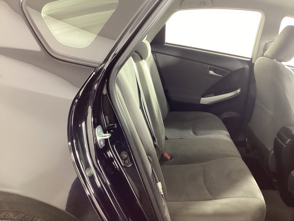 Used 2015 Toyota Prius Two image 10